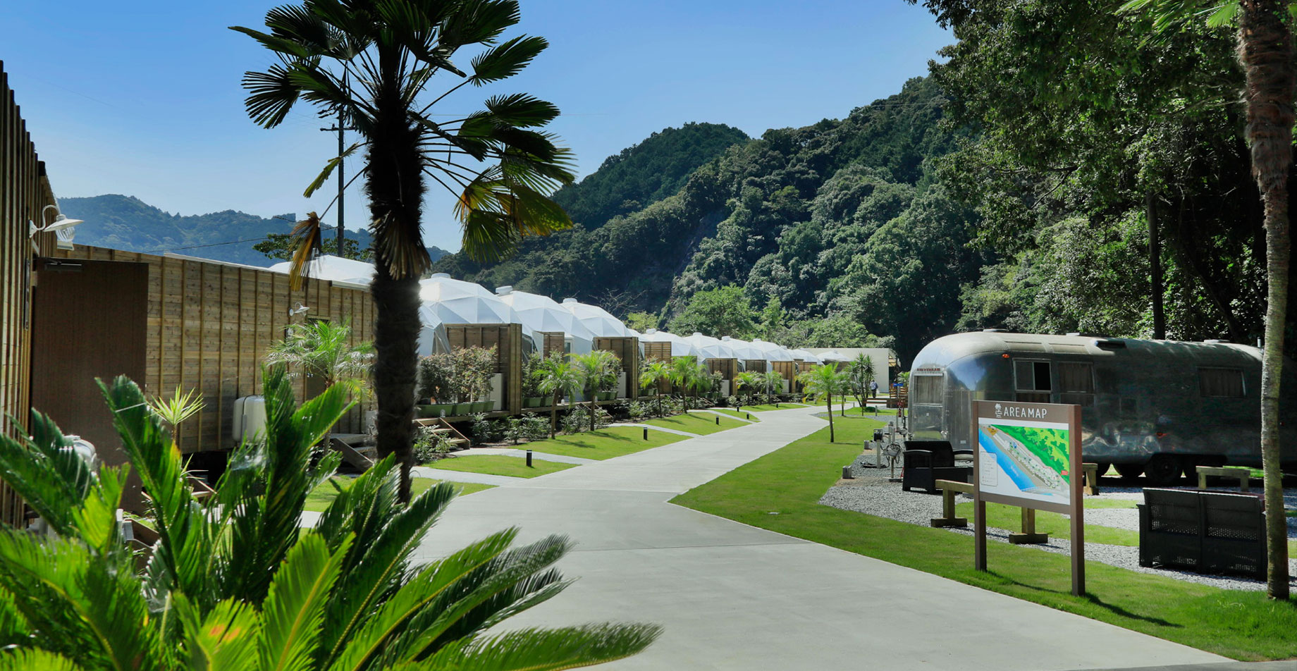 リバ・ウッド・リゾート【公式】 静岡県森町のグランピングリゾート
